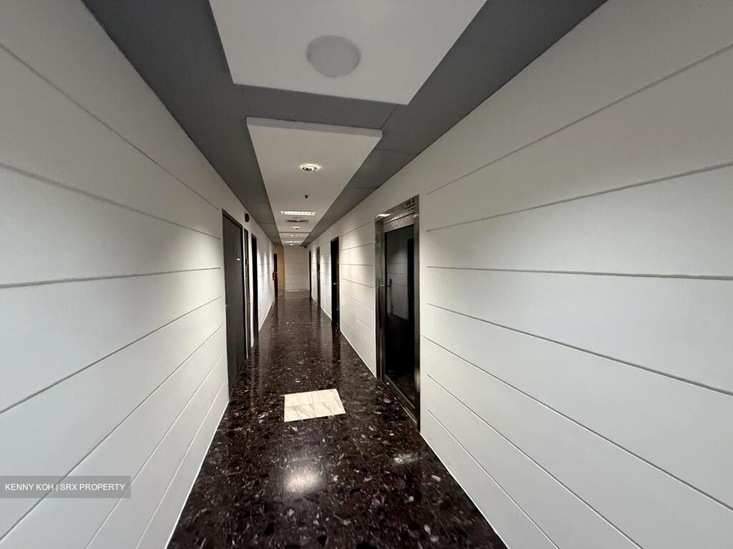 International Plaza (D2), Office #512319591